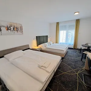 Valcha 4*, Praag Tsjechië